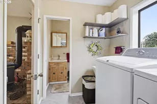 270 Glenwood Ct, Roseburg, OR 97471 - Photo 44