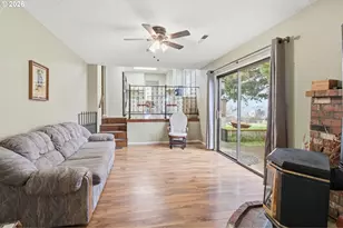 270 Glenwood Ct, Roseburg, OR 97471 - Photo 36