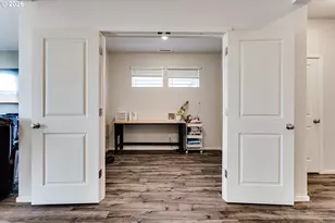 2932 V St, Springfield, OR 97477 - Photo 10