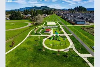 2932 V St, Springfield, OR 97477 - Photo 48