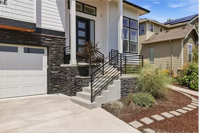 3779 SW McKinley St, Gresham, OR 97080 - Photo 4