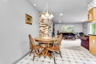 1114 NE 137th Ave, Portland, OR 97230 - Photo 16