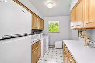 1114 NE 137th Ave, Portland, OR 97230 - Photo 28