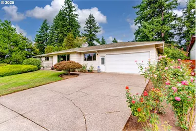 1114 NE 137th Ave, Portland, OR 97230 - Photo 2