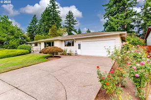 1114 NE 137th Ave, Portland, OR 97230 - Photo 2