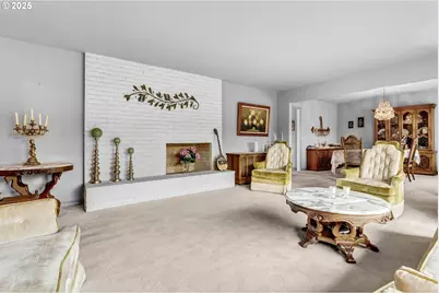 1114 NE 137th Ave, Portland, OR 97230 - Photo 10