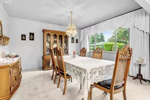 1114 NE 137th Ave, Portland, OR 97230 - Photo 12