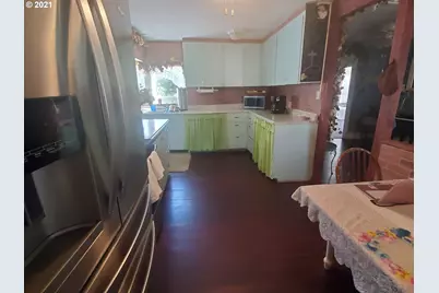 4341 Happy Valley Rd, Roseburg, OR 97471 - Photo 6