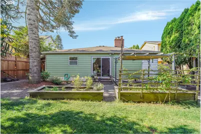 7927 N Edison St, Portland, OR 97203 - Photo 28