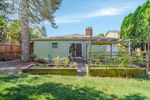 7927 N Edison St, Portland, OR 97203 - Photo 28