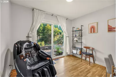 7927 N Edison St, Portland, OR 97203 - Photo 12