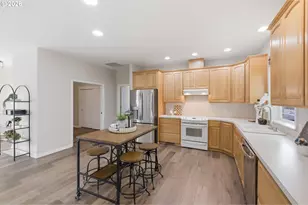 2765 Fort Hill Ave NW, Salem, OR 97304 - Photo 10