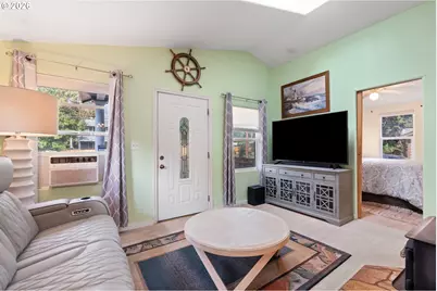 3709 U St, Vancouver, WA 98663 - Photo 4