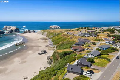 1370 Beach Loop Dr, Bandon, OR 97411 - Photo 44