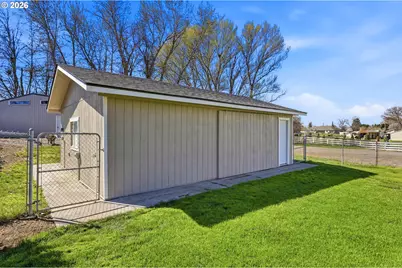 1290 E Highland Ave, Hermiston, OR 97838 - Photo 30