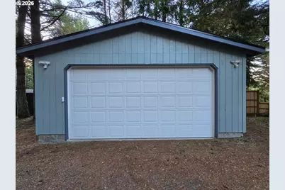 42371 Parkwood Dr, Port Orford, OR 97465 - Photo 2