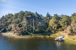 42371 Parkwood Dr, Port Orford, OR 97465 - Photo 26