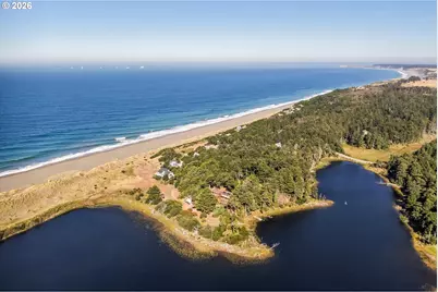 42371 Parkwood Dr, Port Orford, OR 97465 - Photo 4