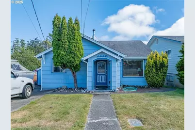 1449 Myrtle Ave, Coos Bay, OR 97420 - Photo 2
