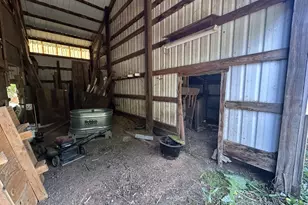 21095 SW Old Pacific Hwy, Sherwood, OR 97140 - Photo 20