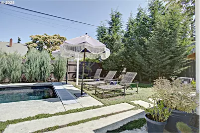 4831 N Vanderbilt St, Portland, OR 97203 - Photo 40