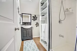 4831 N Vanderbilt St, Portland, OR 97203 - Photo 26