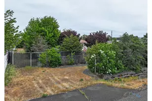 604 D St, Dallesport, WA 98617 - Photo 20