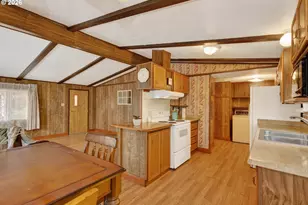 604 D St, Dallesport, WA 98617 - Photo 12