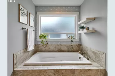 1709 Bartlett Hill Dr, Salem, OR 97304 - Photo 24