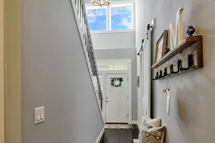 1709 Bartlett Hill Dr, Salem, OR 97304 - Photo 4