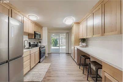 19778 SW Prospect Ln, Beaverton, OR 97078 - Photo 12