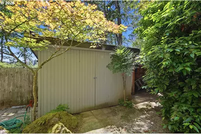 60 W 36th Ave, Eugene, OR 97405 - Photo 40