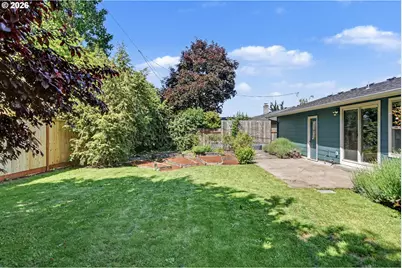 2146 Birchwood Ave, Eugene, OR 97401 - Photo 32