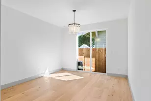 2073 SE Harold St, Portland, OR 97202 - Photo 8
