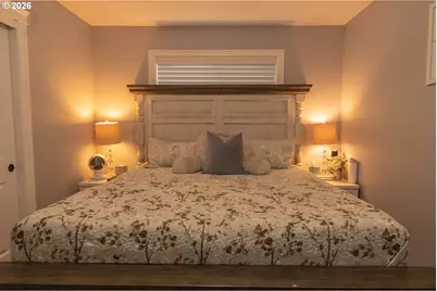 5090 Hearth Ct NE, Salem, OR 97305 - Photo 18