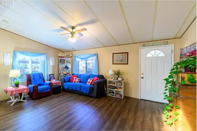 658 S 57th St #67, Springfield, OR 97478 - Photo 8