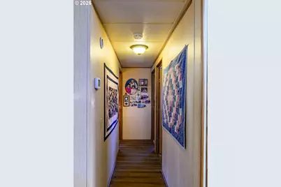 658 S 57th St #67, Springfield, OR 97478 - Photo 16