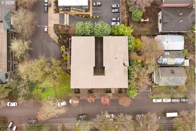 245 SW Meade St #M3, Portland, OR 97201 - Photo 38