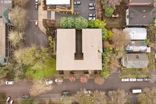 245 SW Meade St, Portland, OR 97201 - Photo 38