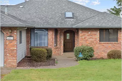 6593 Rippling Brook Dr SE, Salem, OR 97317 - Photo 2