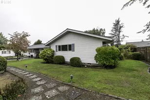 700 NW 18th Pl, McMinnville, OR 97128 - Photo 26