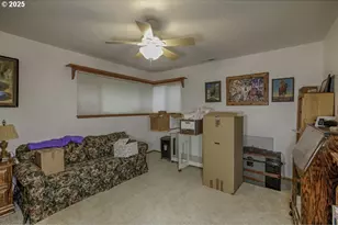 700 NW 18th Pl, McMinnville, OR 97128 - Photo 6