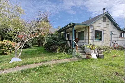 565 Lindy Ln, Coos Bay, OR 97420 - Photo 24