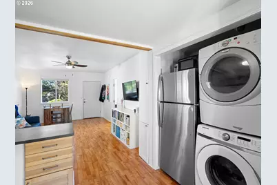 8130 SE Yamhill St, Portland, OR 97215 - Photo 8