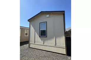 1085 W 1st Ave, Junction City, OR 97448 - Photo 16