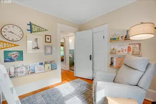 6326 N Commercial Ave, Portland, OR 97217 - Photo 26