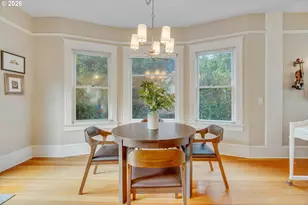6326 N Commercial Ave, Portland, OR 97217 - Photo 8