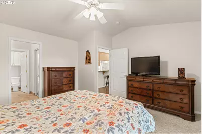 2660 SW Hume Ct, Portland, OR 97219 - Photo 16