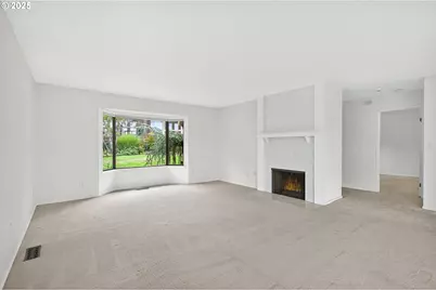 45 Condolea Ct, Lake Oswego, OR 97035 - Photo 16