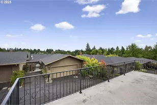 45 Condolea Ct, Lake Oswego, OR 97035 - Photo 4